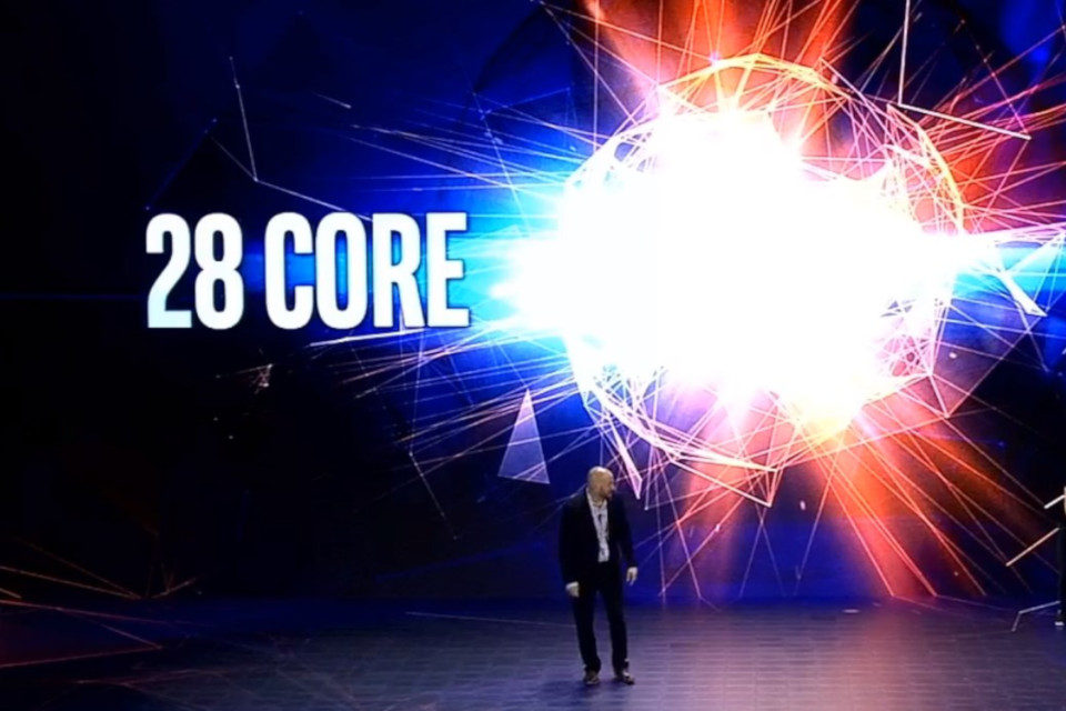 Imagem de: Intel apresenta processador de 28 núcleos que será lançado ainda este ano
