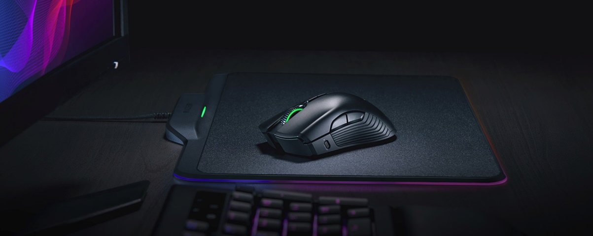 Imagem de: Novo mouse Mamba HyperFlux da Razer funciona sem fio e até sem bateria
